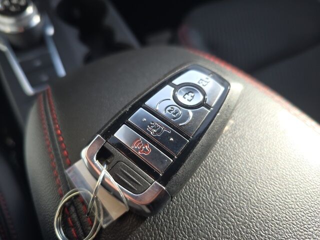 2026 Ford Escape Hybrid ST-Line Select Watertown SD