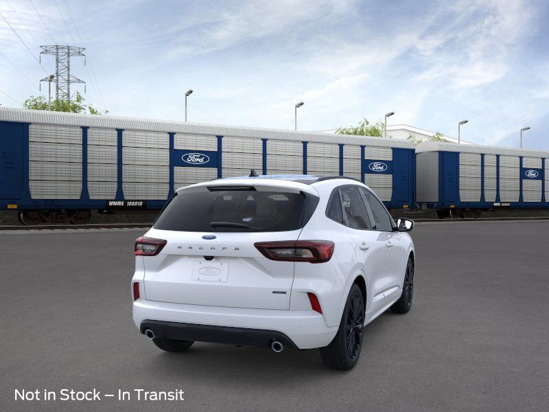 2026 Ford Escape ST-Line Elite