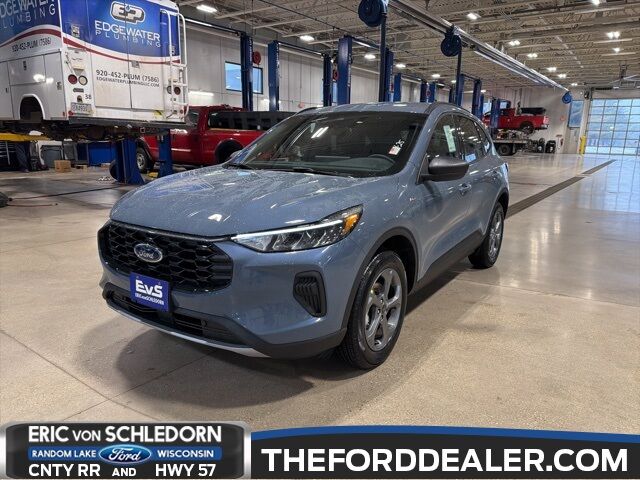 2026 Ford Escape ST-Line Milwaukee WI