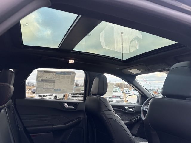 2026 Ford Escape ST-Line Select Random Lake WI