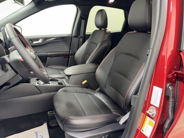 2026 Ford Escape ST-Line Select Pine River MN