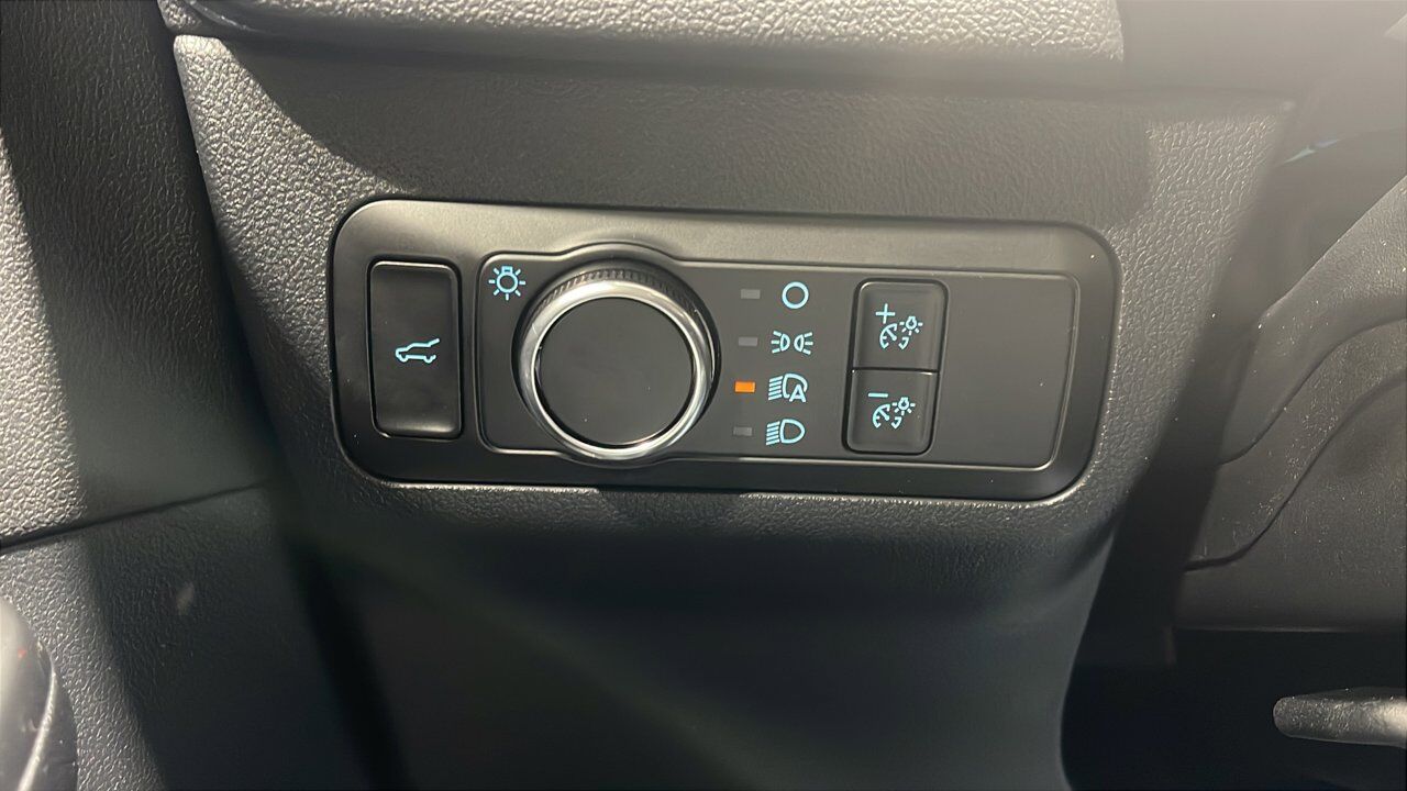 2026 Ford Escape ST-Line Sherwood Park AB