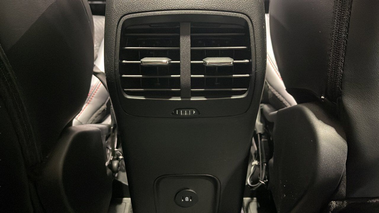 2026 Ford Escape ST-Line Sherwood Park AB