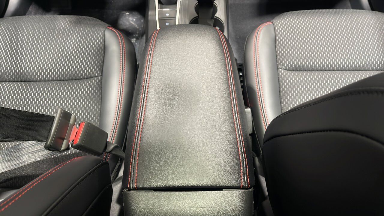 2026 Ford Escape ST-Line Sherwood Park AB