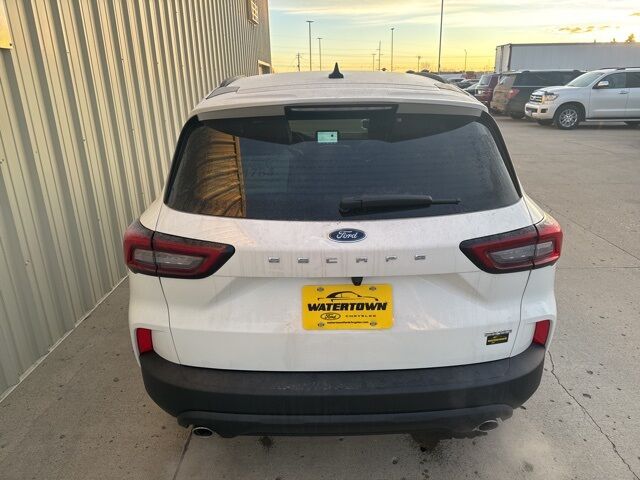 2026 Ford Escape ST-Line Watertown SD