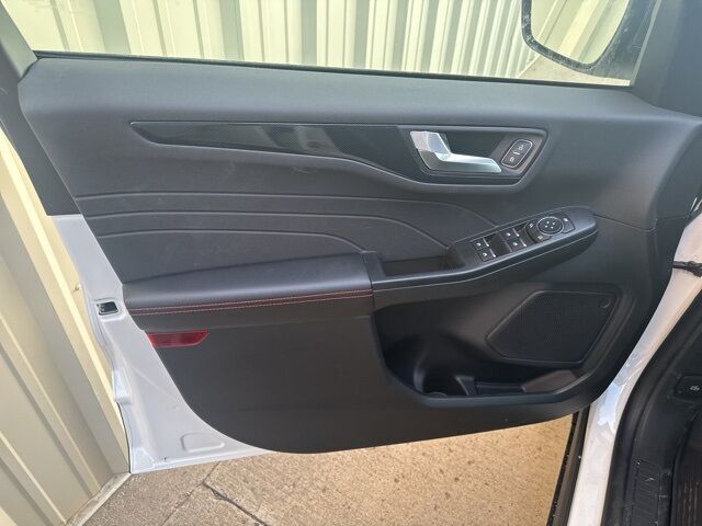 2026 Ford Escape ST-Line Watertown SD