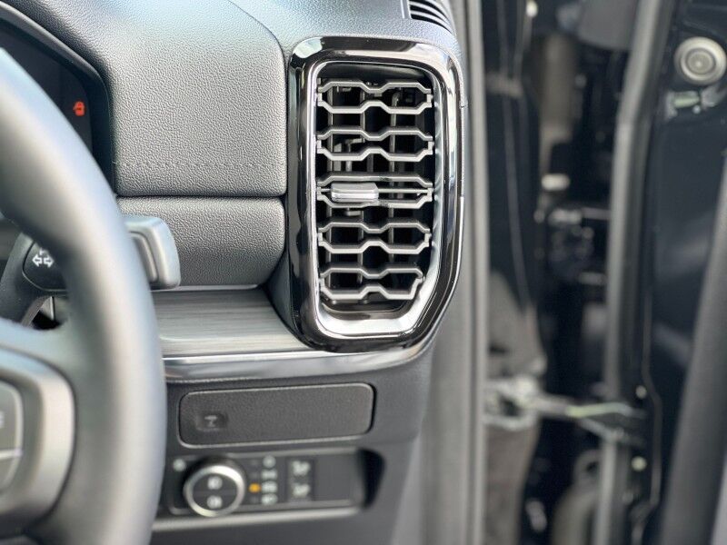 2026 Ford Everest Titanium 7 Seater SUV (2.0L Bi-Turbo Diesel) Vaitele