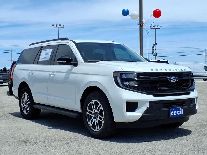 2026 Ford Expedition Active