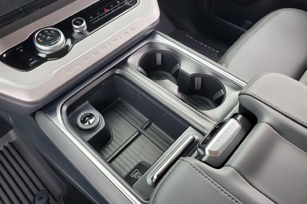 2026 Ford Expedition Active Hondo TX
