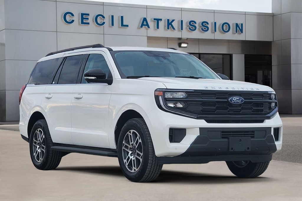 2026 Ford Expedition Active
