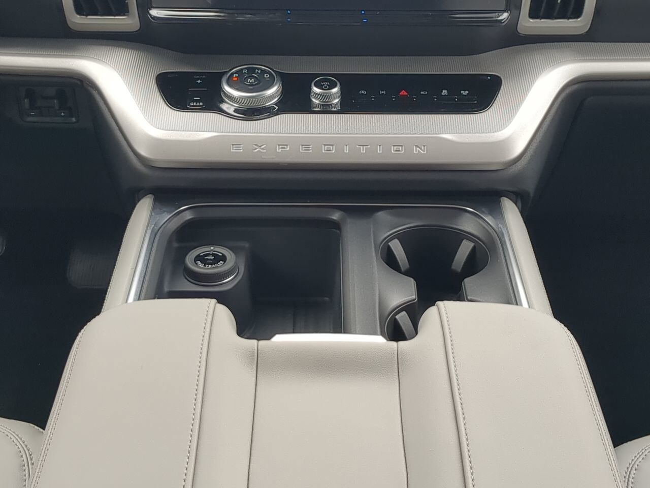 2026 Ford Expedition Active Appleton WI