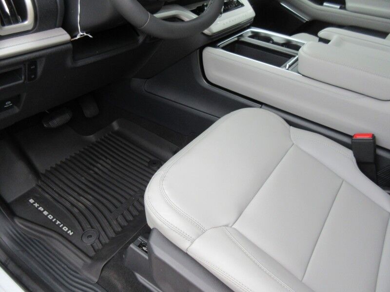 2026 Ford Expedition Active St. George SC