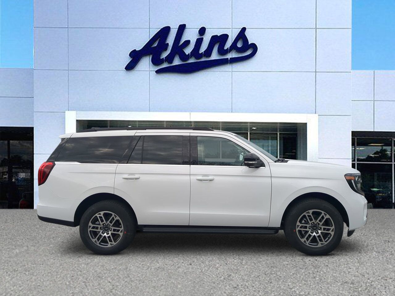 2026 Ford Expedition Active