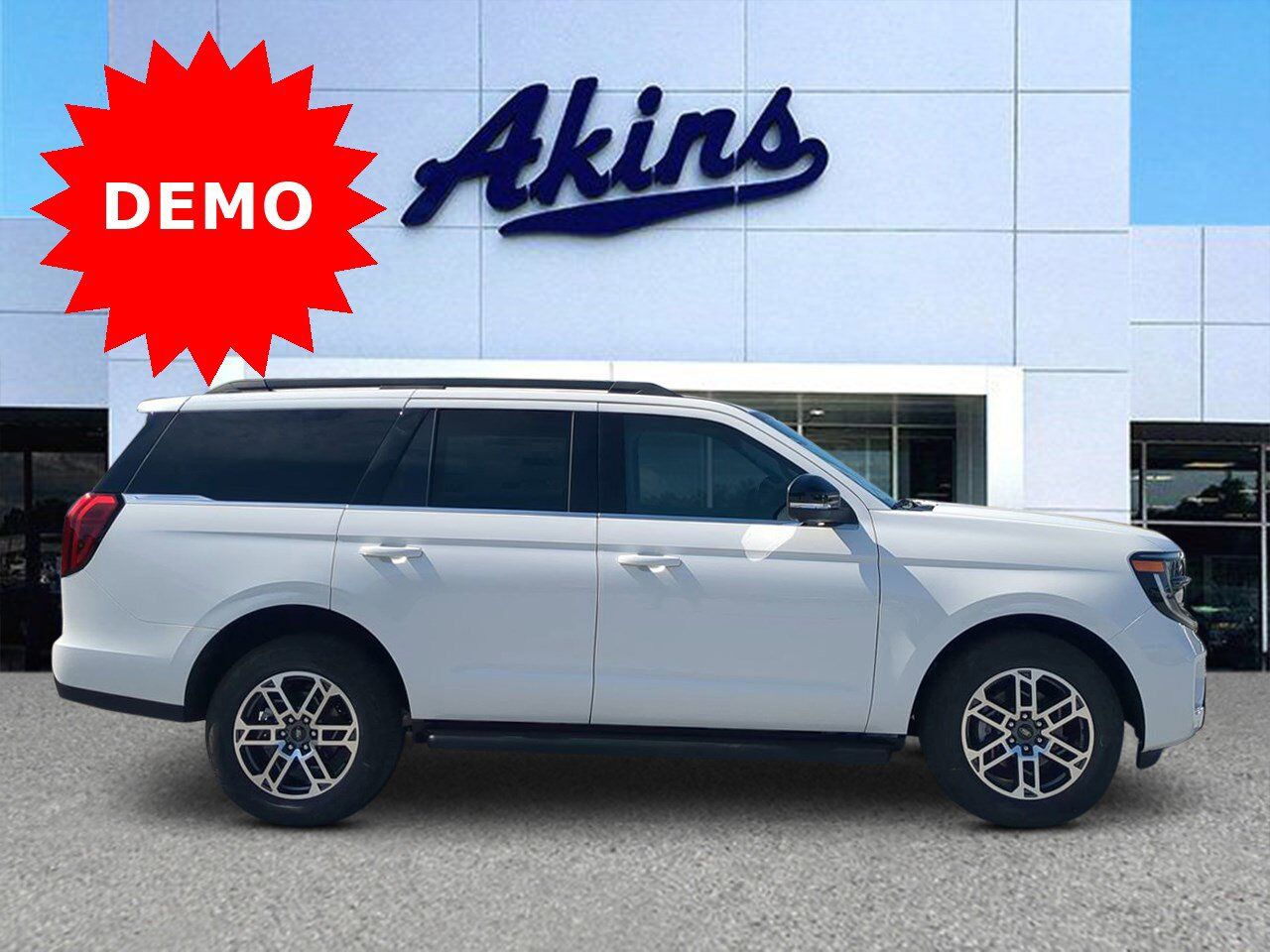 2026 Ford Expedition Active