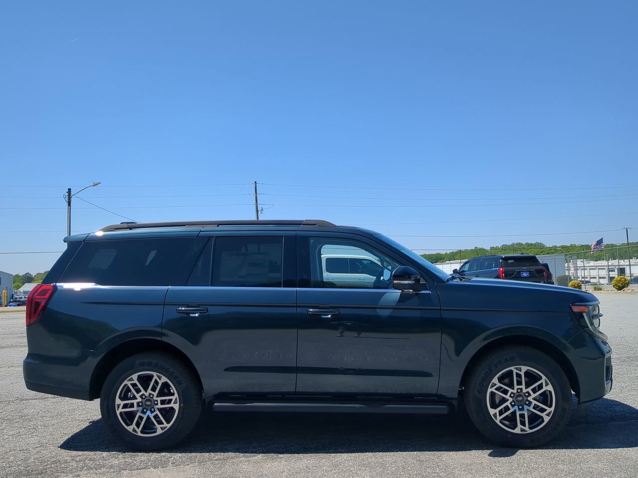 2026 Ford Expedition Active