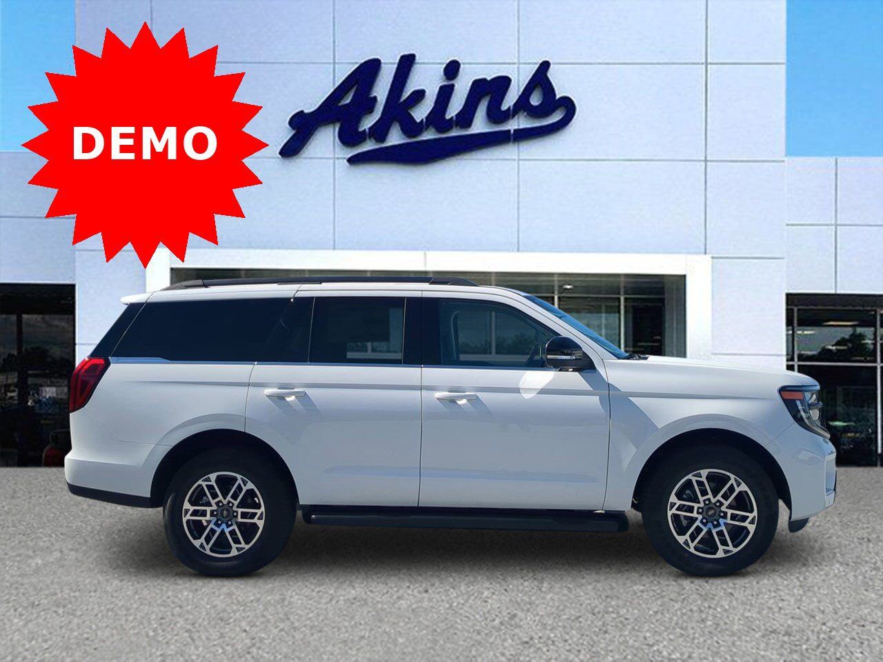 2026 Ford Expedition Active