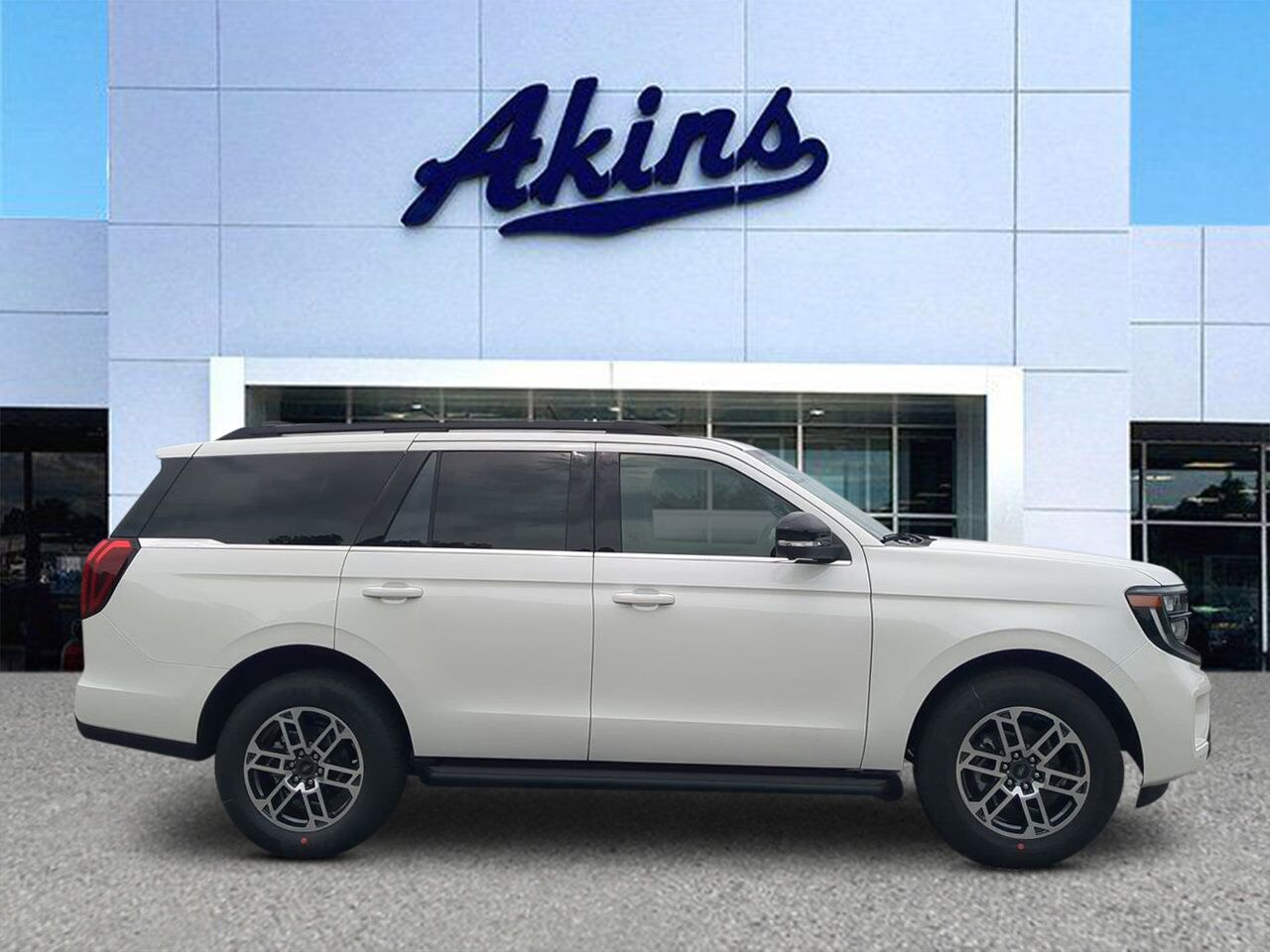 2026 Ford Expedition Active