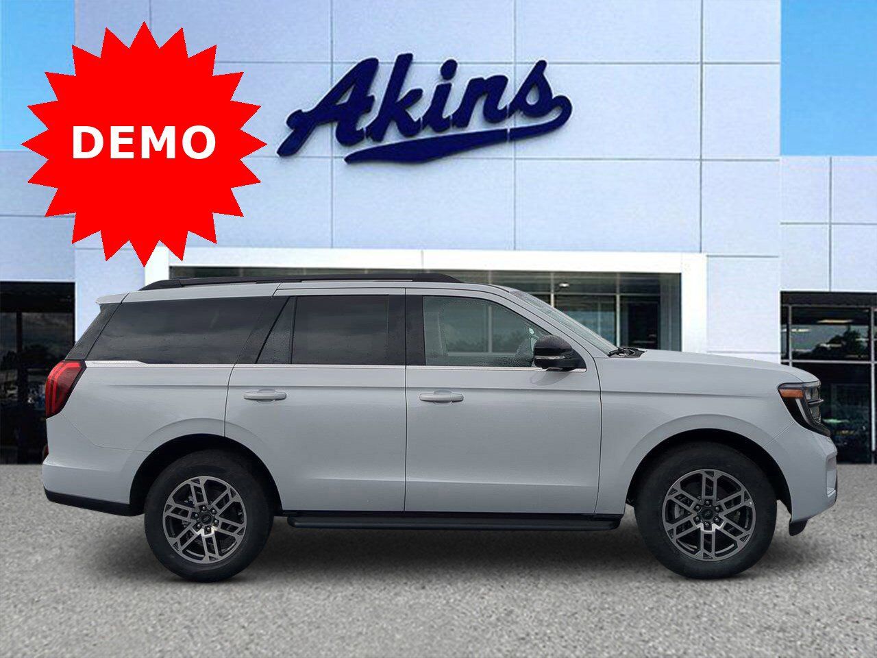 2026 Ford Expedition Active