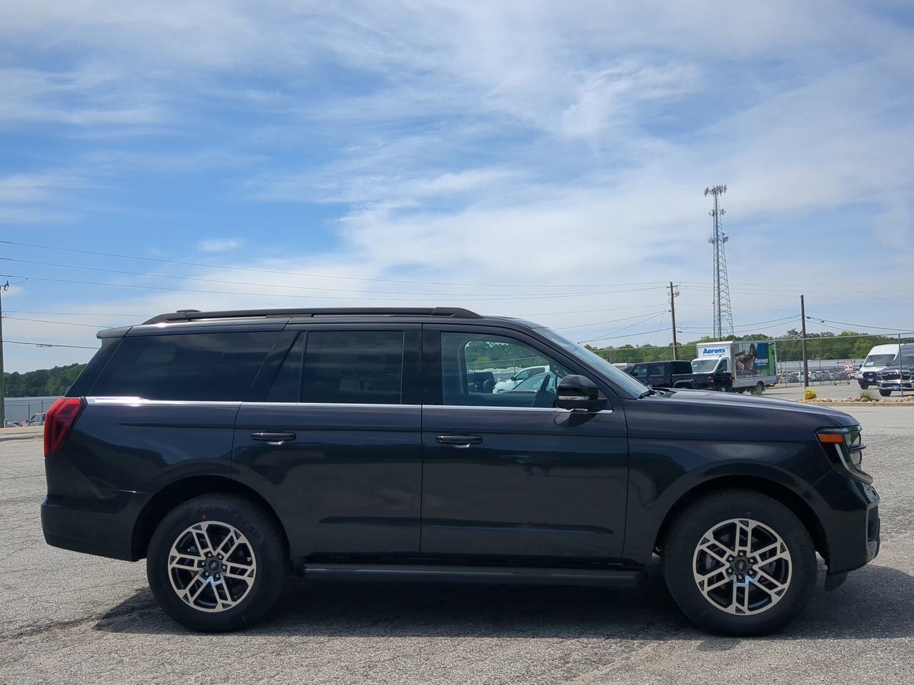 2026 Ford Expedition Active
