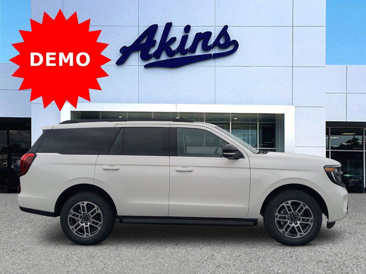 2026 Ford Expedition Active