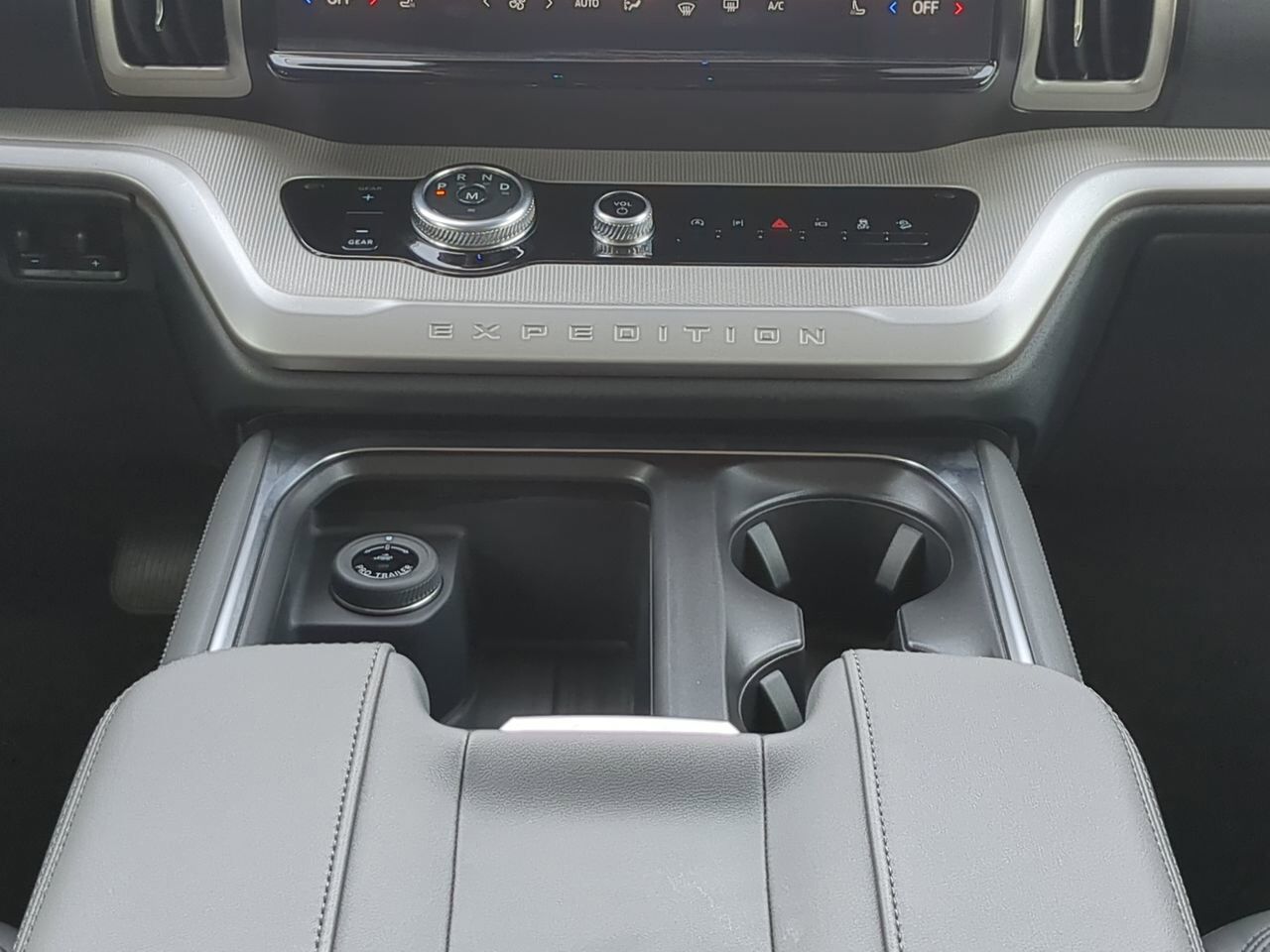 2026 Ford Expedition Active Winder GA
