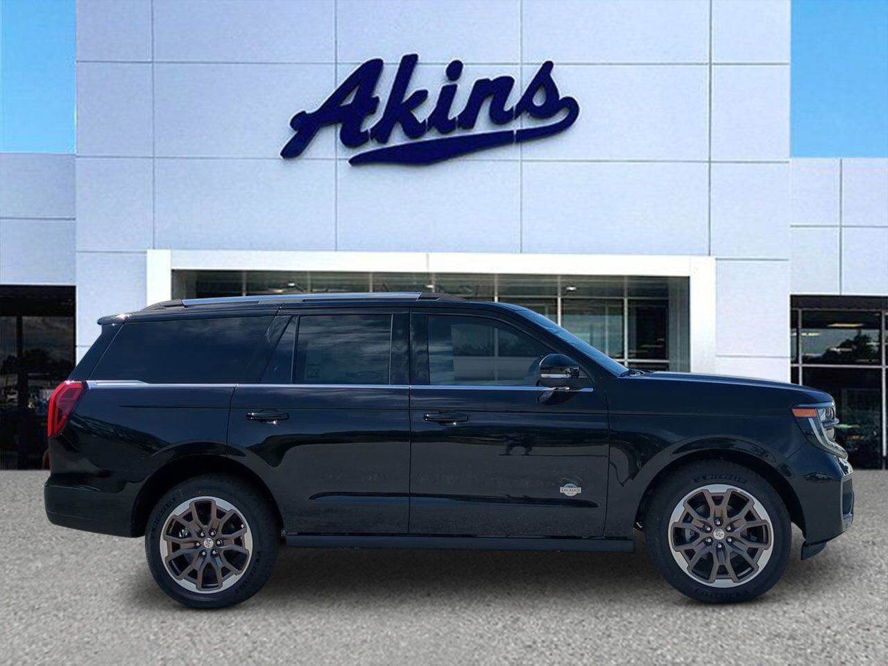 2026 Ford Expedition King Ranch