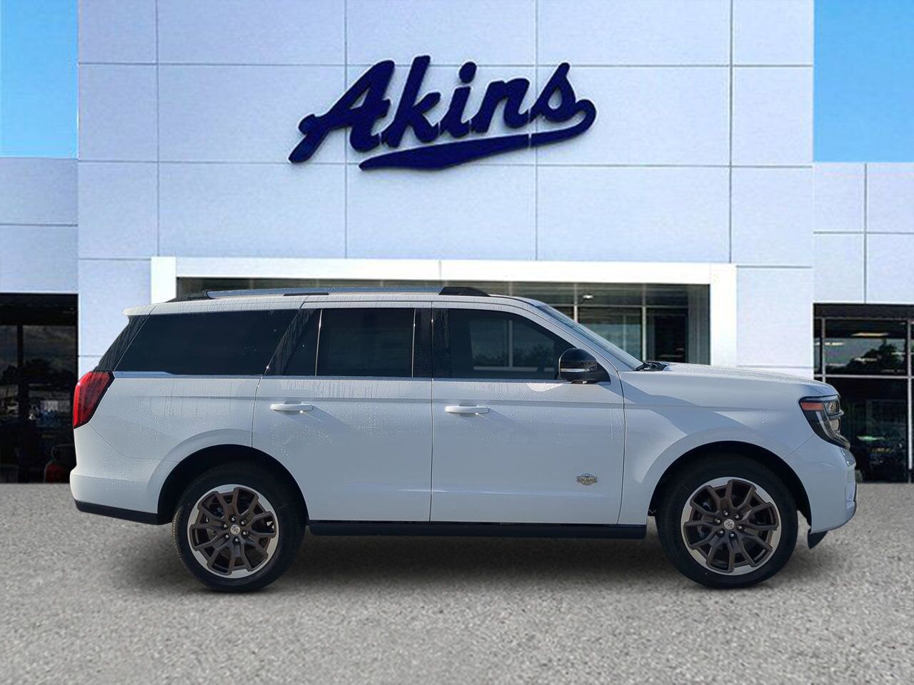 2026 Ford Expedition King Ranch