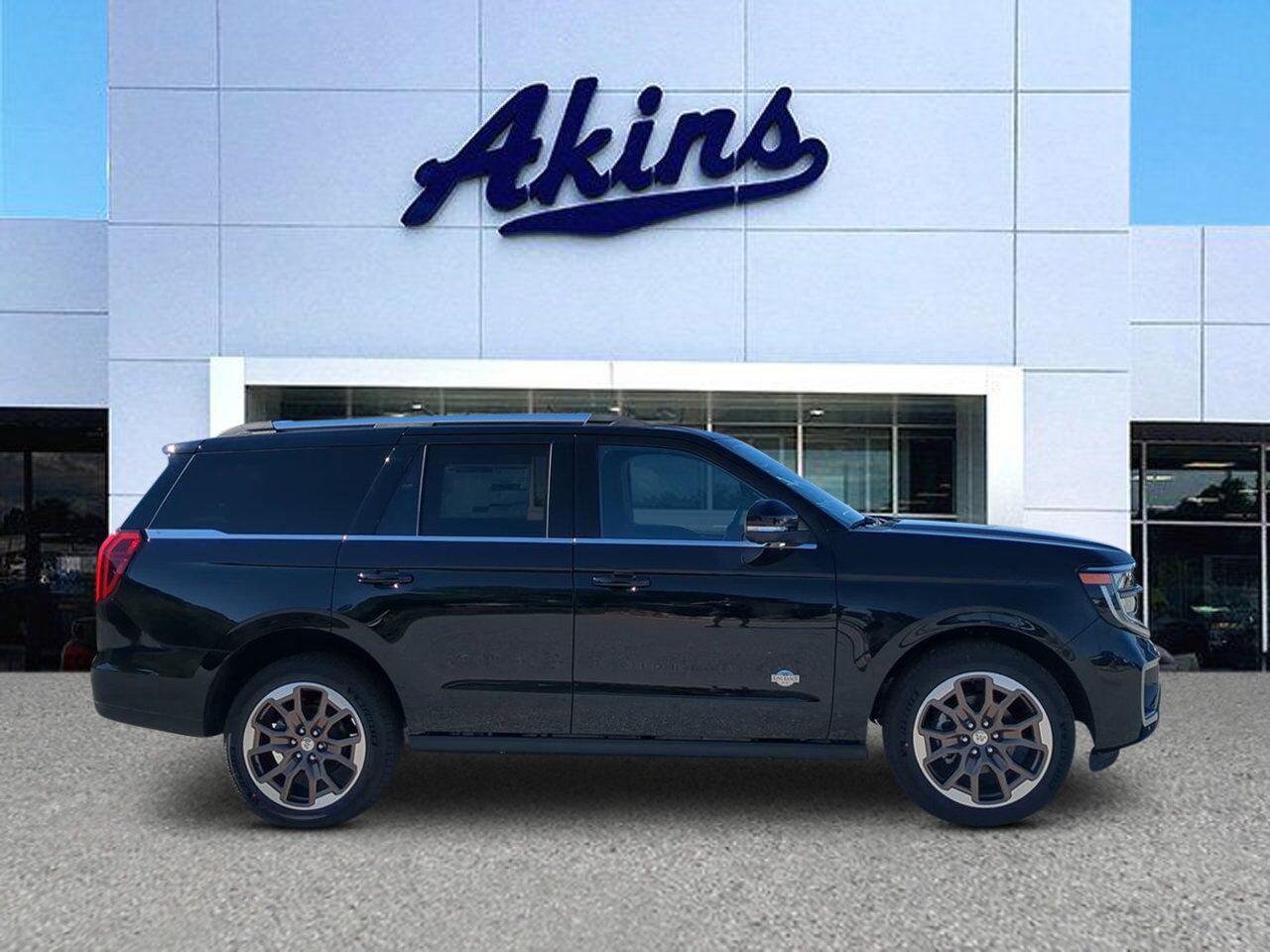 2026 Ford Expedition King Ranch