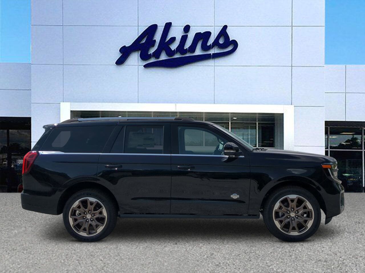 2026 Ford Expedition King Ranch