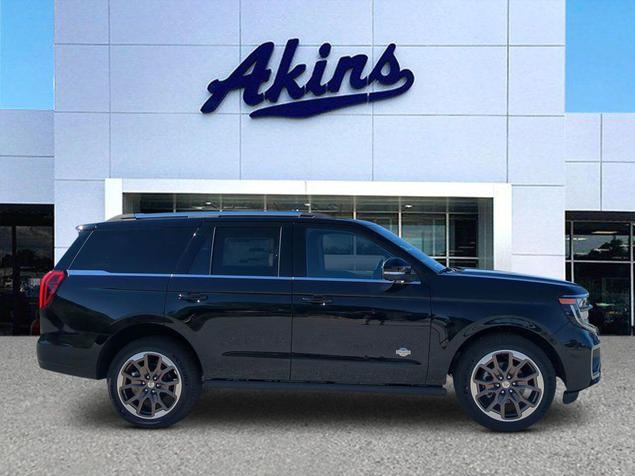 2026 Ford Expedition King Ranch