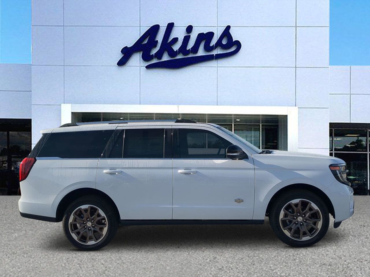 2026 Ford Expedition King Ranch