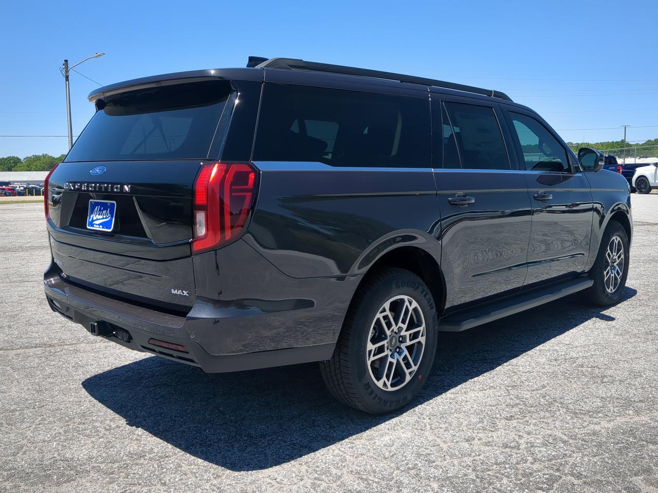 2026 Ford Expedition Max Active Appleton WI