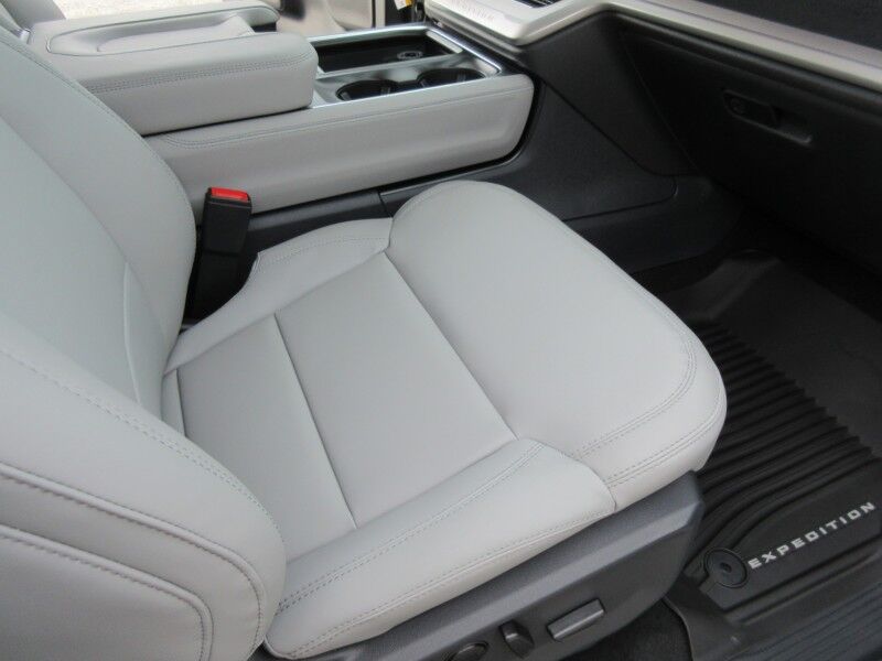 2026 Ford Expedition Max Active St. George SC