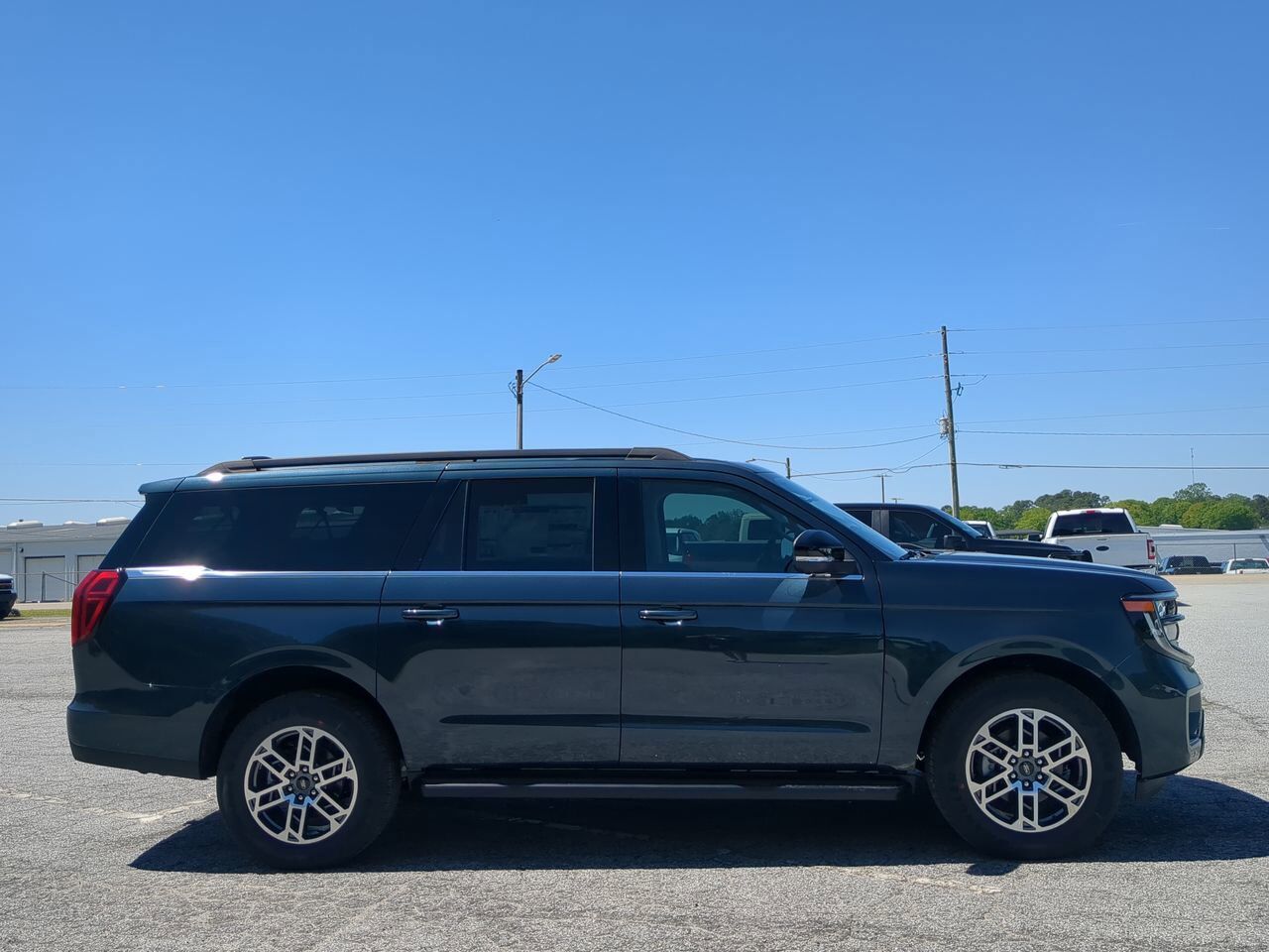 2026 Ford Expedition Max Active