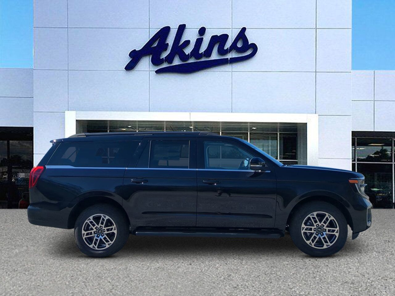 2026 Ford Expedition Max Active