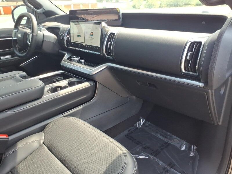 2026 Ford Expedition Max Platinum Del Rio TX