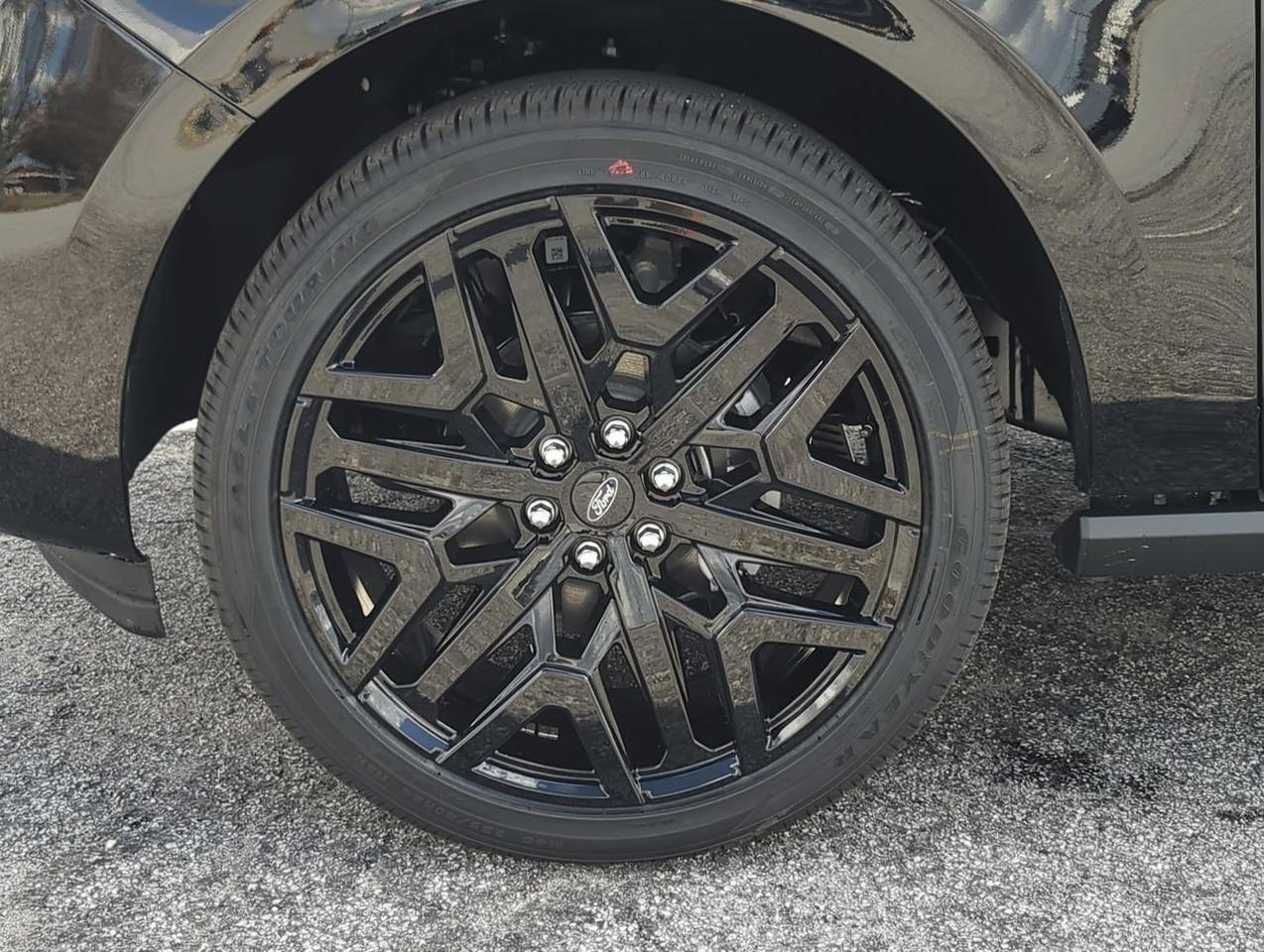 2026 Ford Expedition Max Platinum Appleton WI