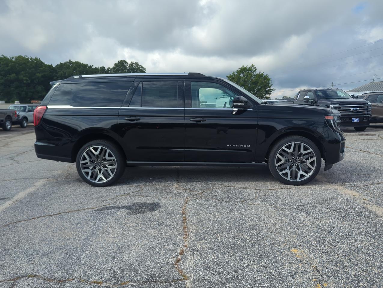 2026 Ford Expedition Max Platinum Appleton WI