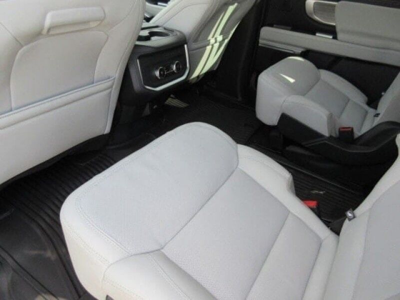 2026 Ford Expedition Max Platinum St. George SC