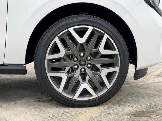 2026 Ford Expedition Max Platinum Tinted Front Windows Springfield VA