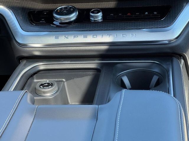 2026 Ford Expedition Max Platinum Washington MO