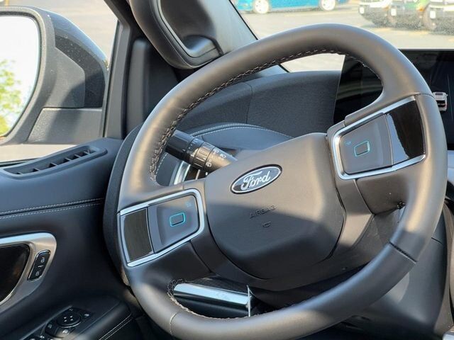 2026 Ford Expedition Max Platinum Washington MO