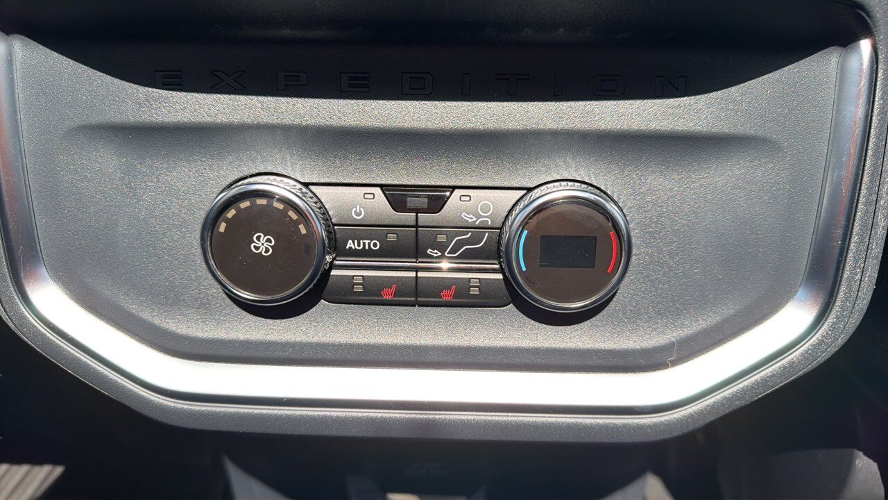 2026 Ford Expedition Platinum Max Sherwood Park AB