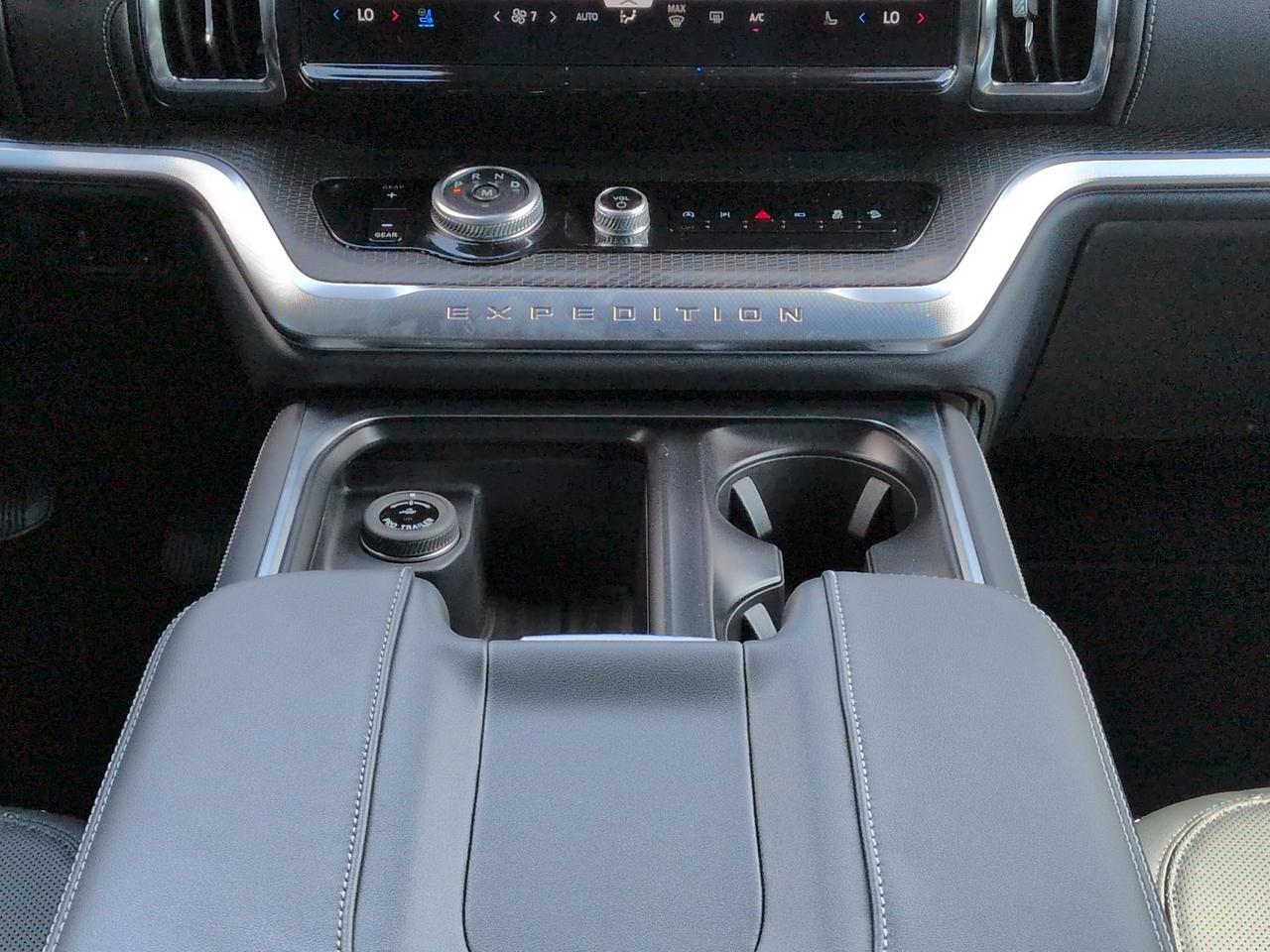 2026 Ford Expedition Platinum Appleton WI