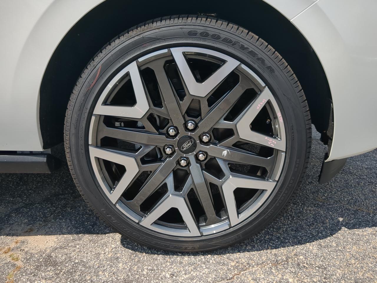2026 Ford Expedition Platinum Appleton WI