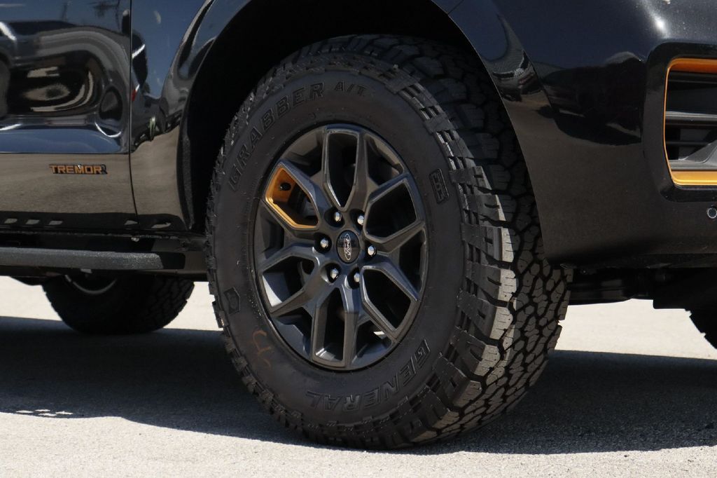 2026 Ford Expedition Tremor Hondo TX