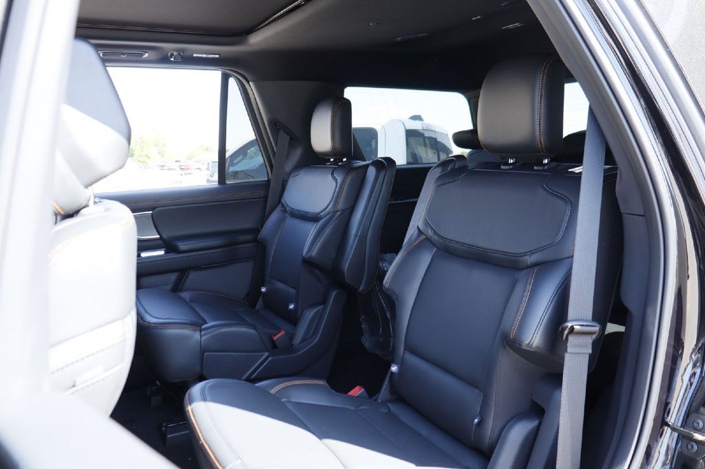 2026 Ford Expedition Tremor Hondo TX