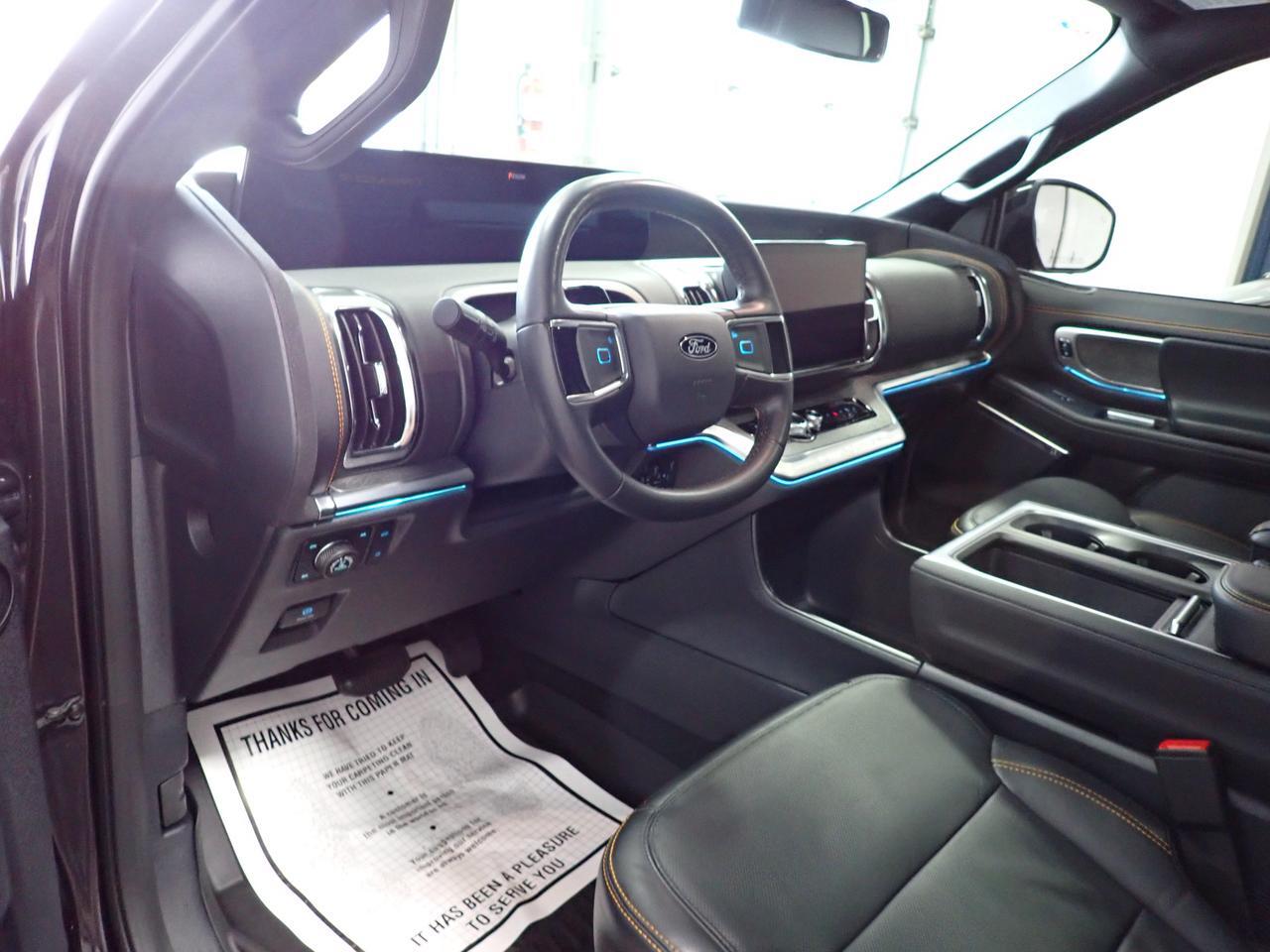 2026 Ford Expedition Tremor 4WD SUNROOF LEATHER NAVI Listowel ON
