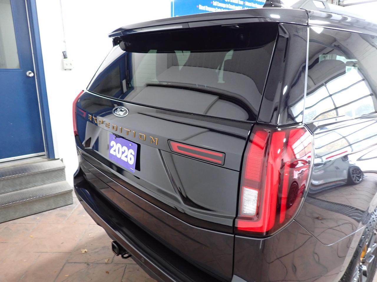 2026 Ford Expedition Tremor 4WD SUNROOF LEATHER NAVI Listowel ON