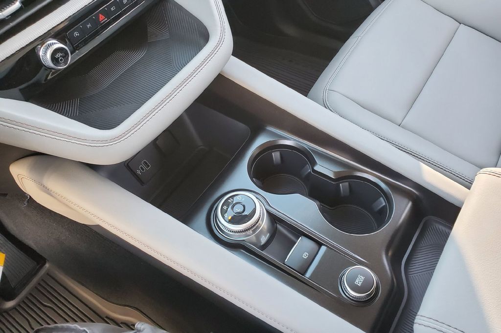 2026 Ford Explorer Active Hondo TX